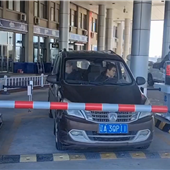 車道滑軌機器人